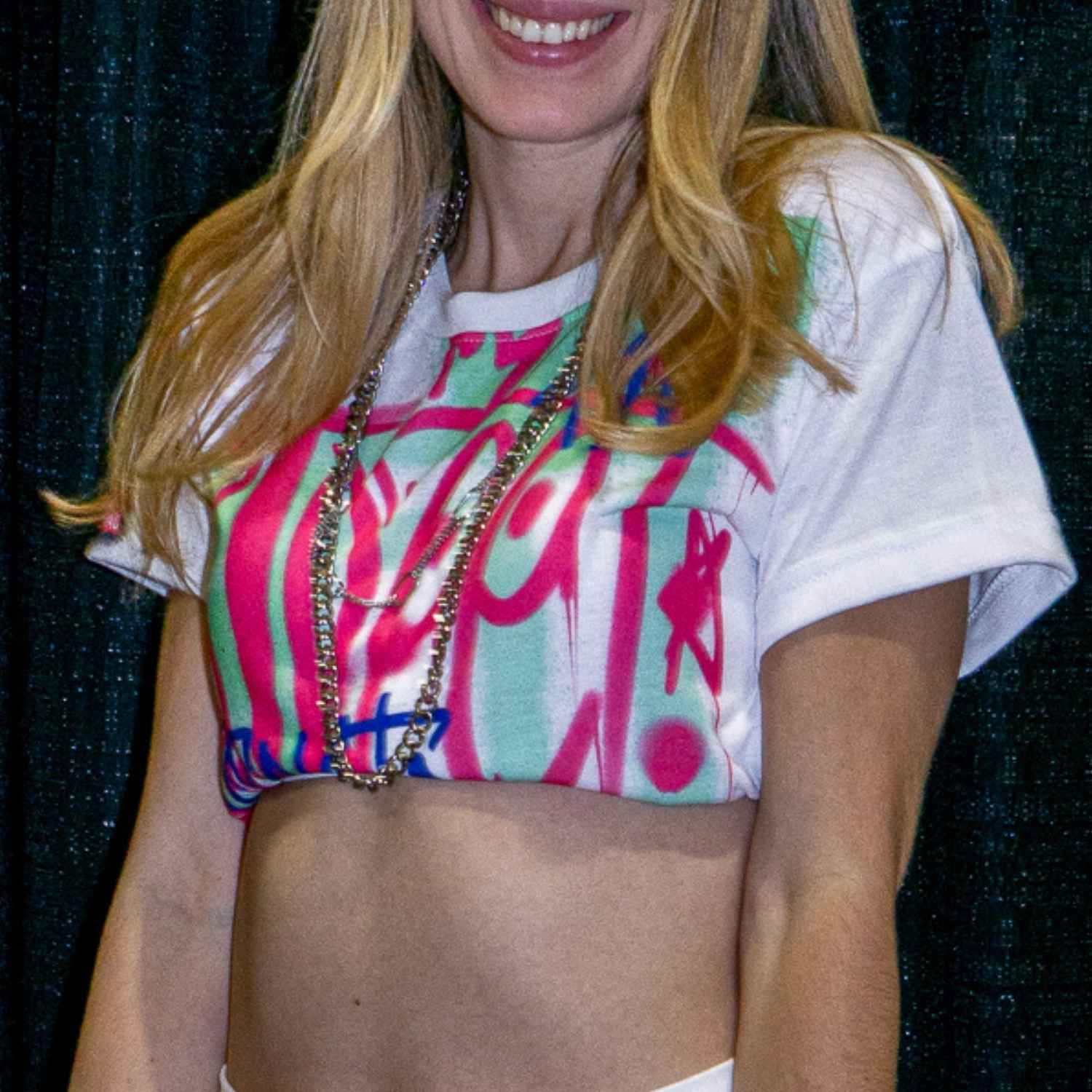 Graffiti White 90s Crop Top Tee - Toronto. How We Do. Style. Music. Diversity | US - Ohhh So Swag