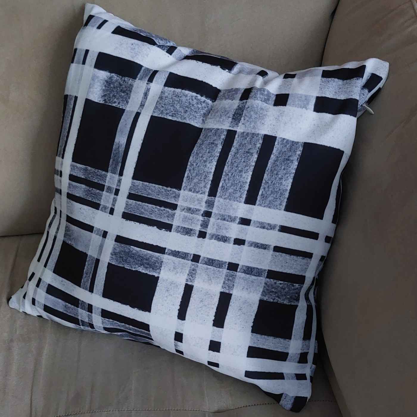 Modern Black and White Plaid Throw Pillow with Insert | SHIPS FROM USA - Ohhh So Swag