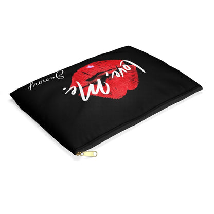 Personalized Black Makeup Bag, Toiletry Bag, Cosmetic Bag, Accessory Pouch – Love, Me. Red Lips/Purple Heart | US - Ohhh So Swag