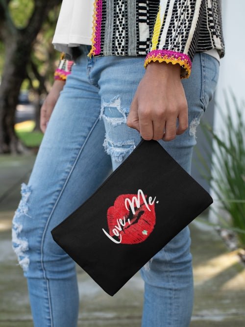 Black Makeup Bag, Toiletry Bag, Cosmetic Bag, Accessory Pouch – Love, Me. Red Lips/Green Heart | US & EUR - Ohhh So Swag